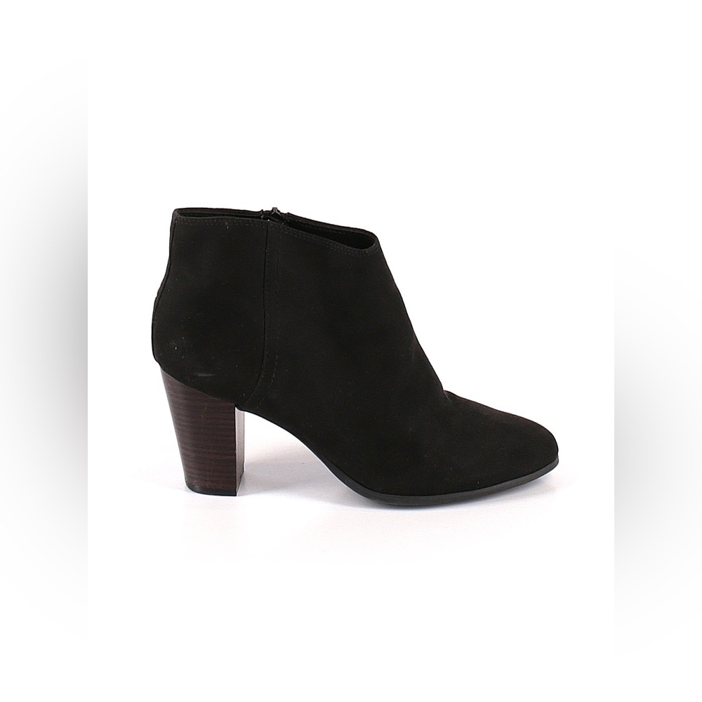 GAP ankle booties